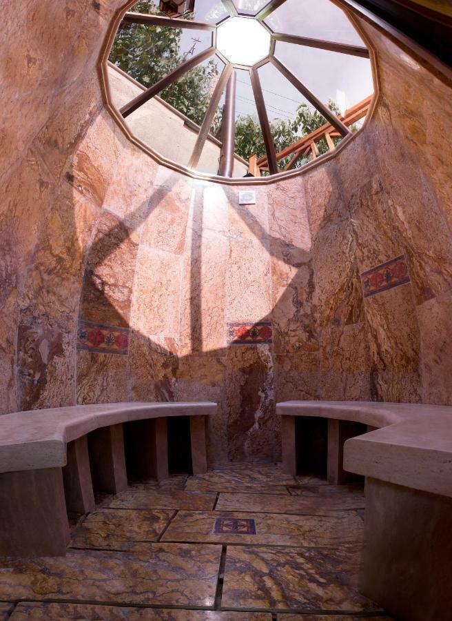 Aya Maria Wellness Spa Resort Dzoraghpʼyur Exteriör bild
